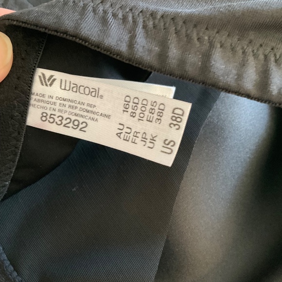 NWT Wacoal black Convertible Bra front closer smooth adjustable straps 38 D - Picture 11 of 12